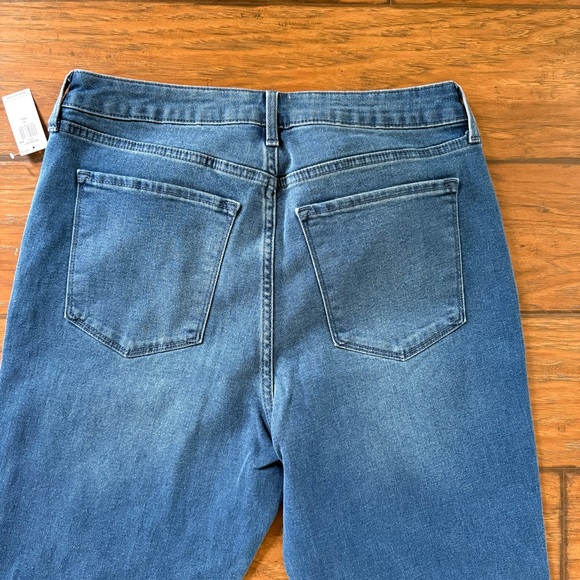Old Navy Blue Flare Jeans - Classic Retro Fit High Waisted Tall NWT - Picture 8 of 9